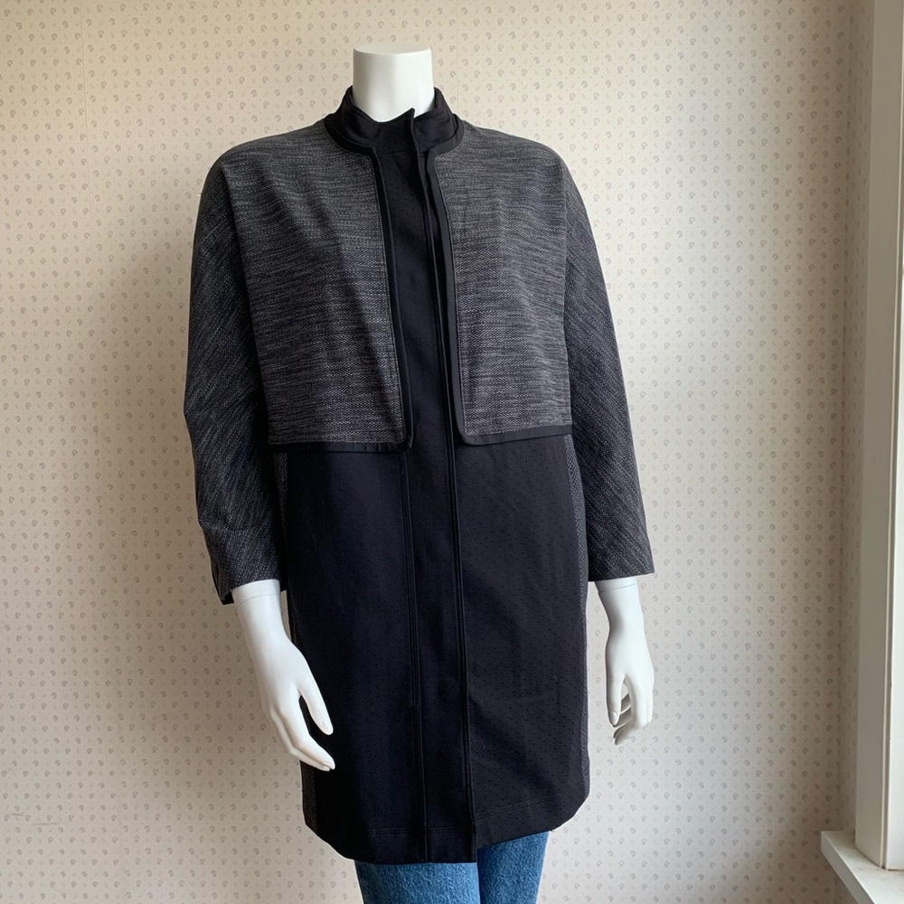 Lululemon Cocoon Car Coat Jacket Shine Dot Black Diamond Jacquard sz S PW15